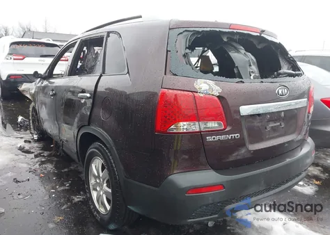 2011 Kia Sorento Lx from USA, damaged, VIN 5XYKT3A16BG011607